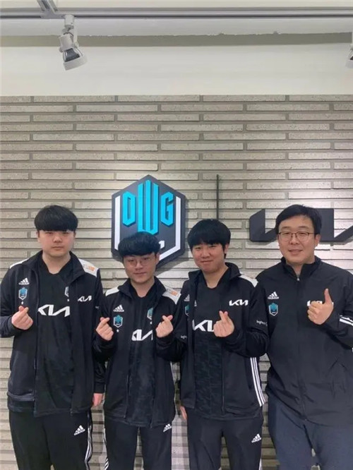 威金顿以其 威金顿以其