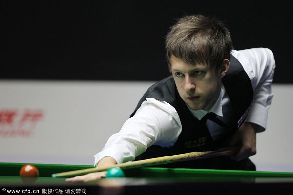 带伤的后卫 带伤的后卫